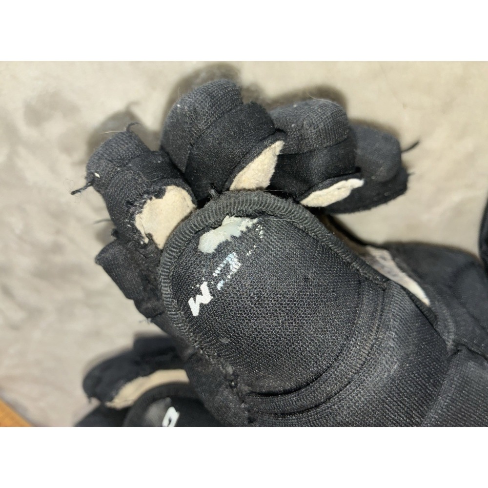 CCM Gloves Youth 9" Elbow Pads Youth L Hockey *flaws - Picture 6 of 8